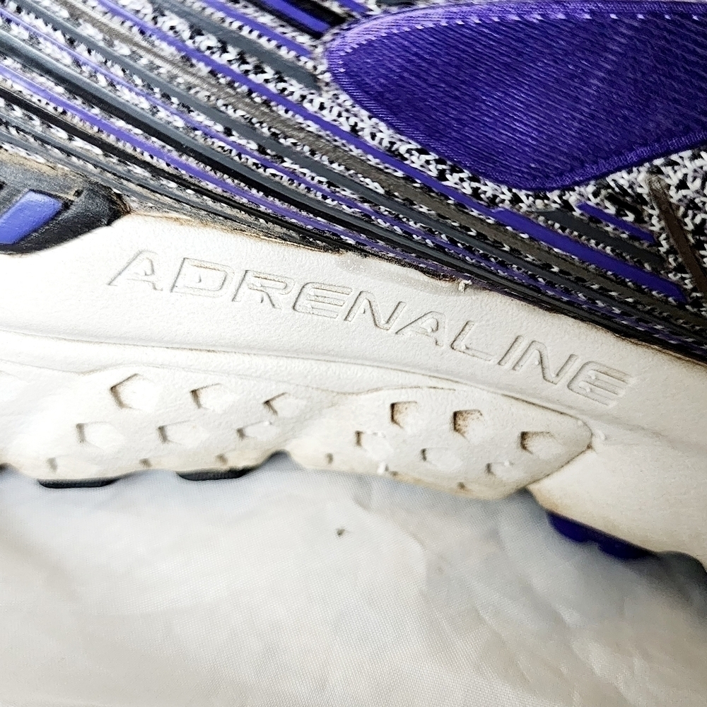 Brooks Adrenaline GTS 19 DNA Loft Womens Size 13 Cushion Support Grey Purple EUC - Picture 11 of 16
